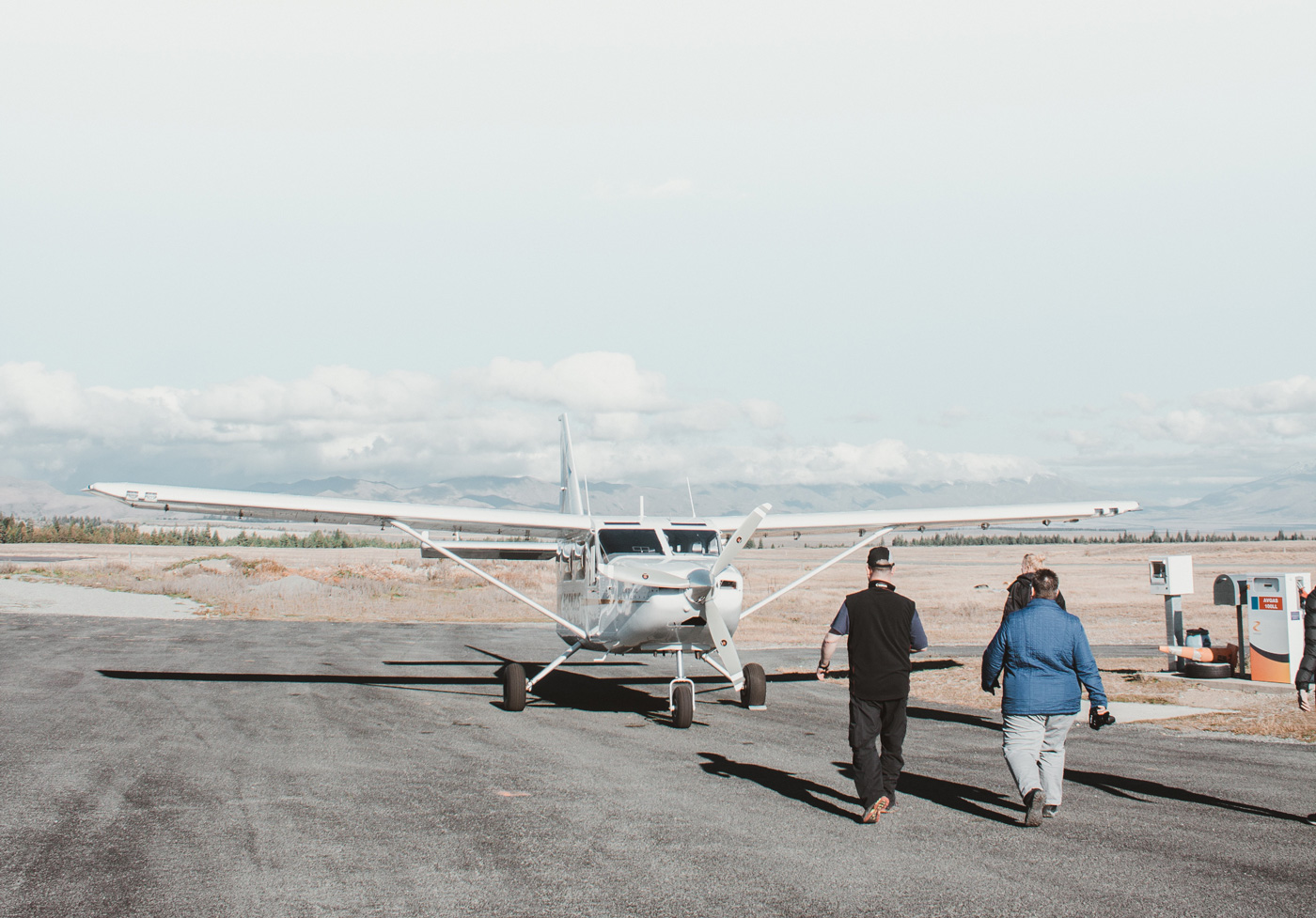 638f92fd2d9d966121daf9ac_airfield-1 Airfield